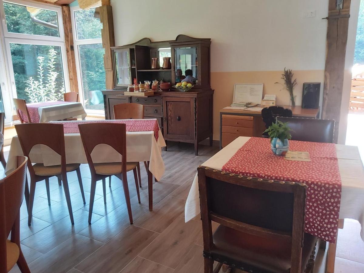 Glamping Naselje Zeleni Turizem Ξενοδοχείο Makole Εξωτερικό φωτογραφία